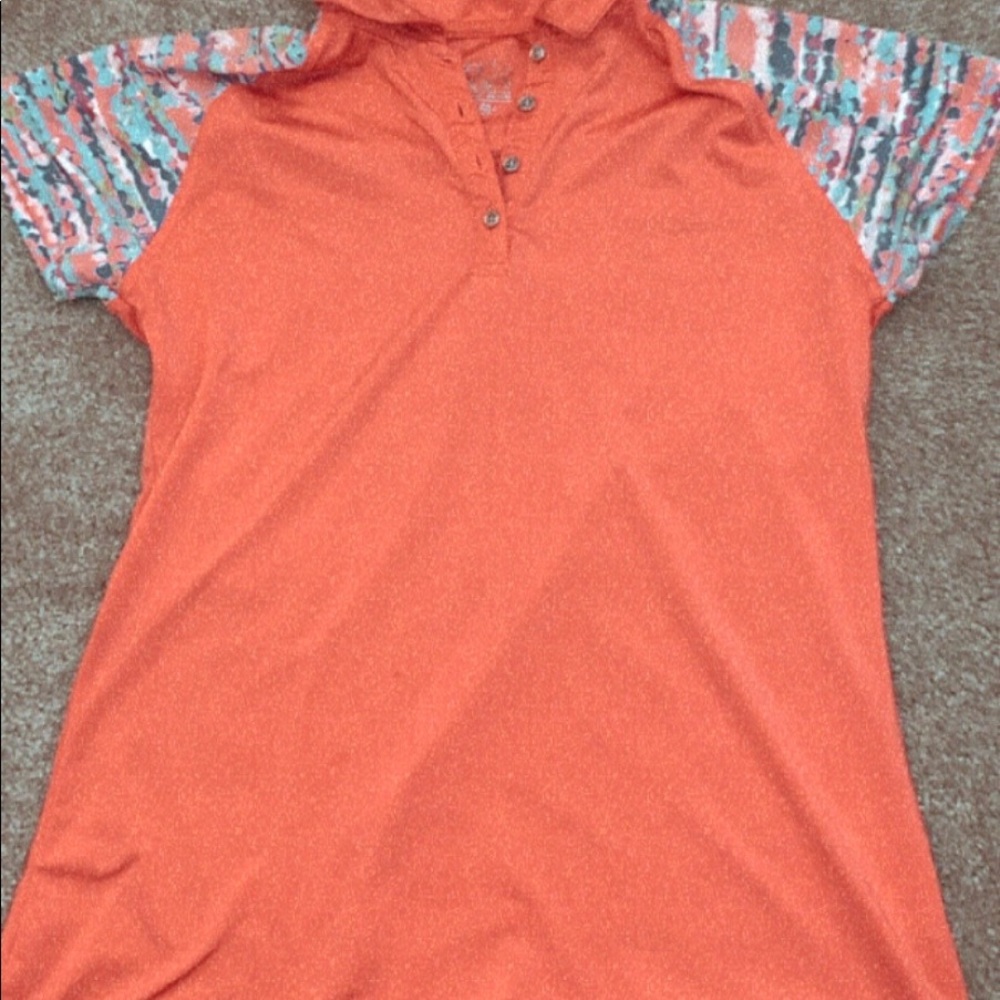 Pink shirt with floral sleeves